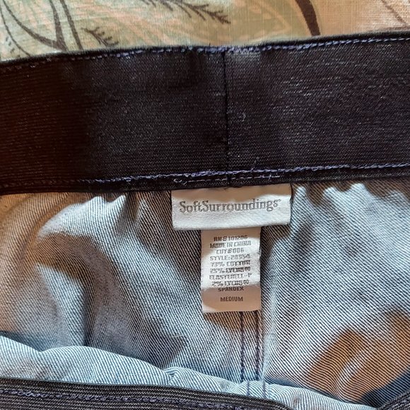 Dress Up or Dress Down Jeans with Bell-Bottoms and Elastic Waist! - Picture 3 of 6